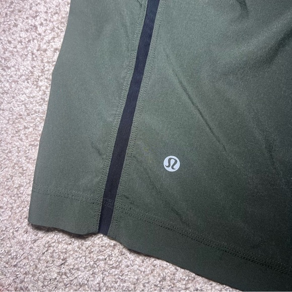 Lululemon Olive Green, Long Size Men's Large Lined Spandex Athletic shorts - Picture 3 of 7